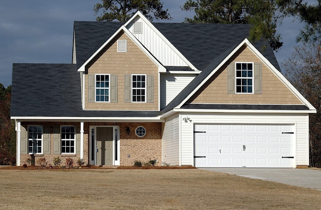 How to Know When It’s Time for Residential Garage Door Replacement